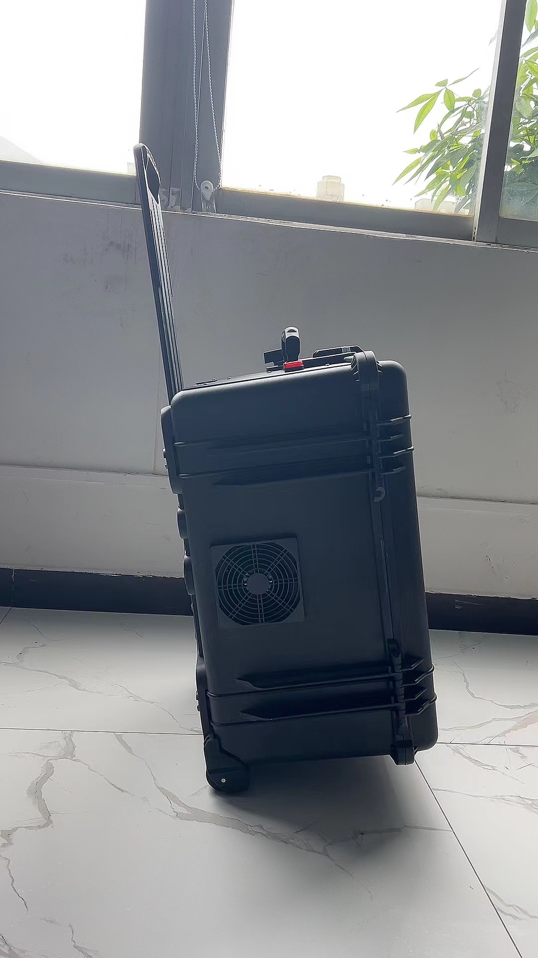 怀来手拉箱型移动通信干扰器